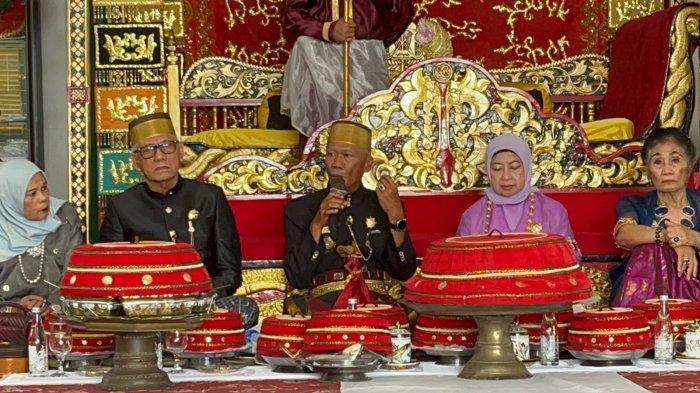 Andi Hatta Marakarma menerima amanah sebagai Mincara Malili di Luwu Timur
