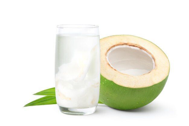 air kelapa dan manfaatnya