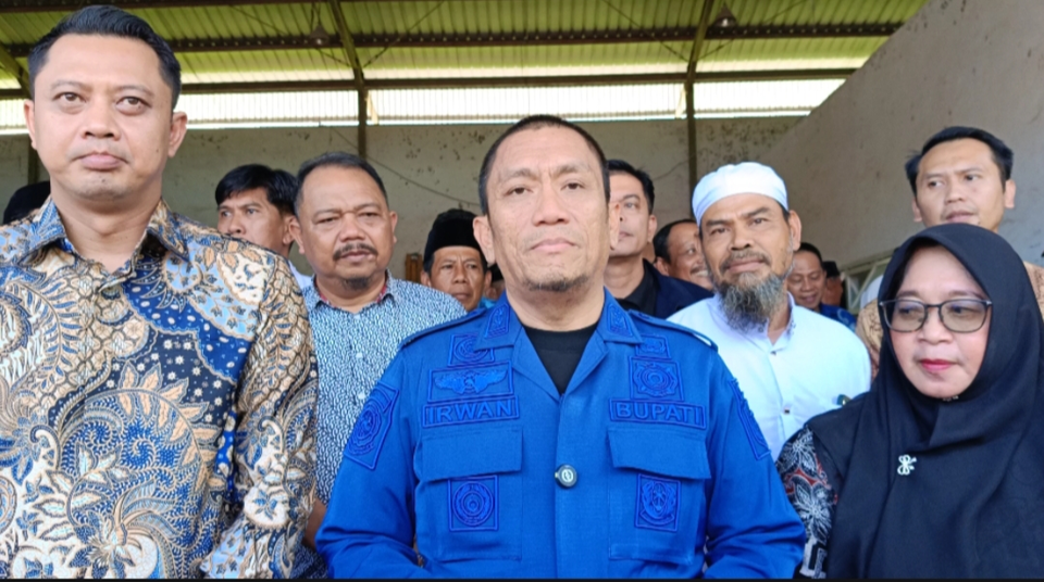 Bupati Luwu Timur Irwan Bachri Syam bersama jajaran saat menyampaikan dukungan pembangunan Sekolah Rakyat Luwu Timur.