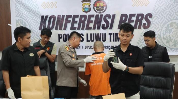 Wakapolres Luwu Timur Kompol Hajriadi memberikan keterangan pers terkait penetapan tersangka kasus video syur siswi SMP Luwu Timur.